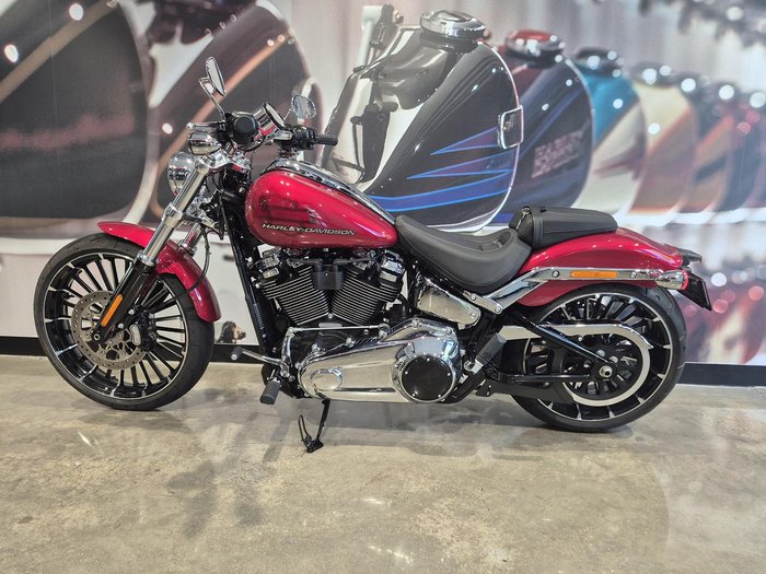 2025 Harley-Davidson Breakout 117 (FXBR) Softail Red