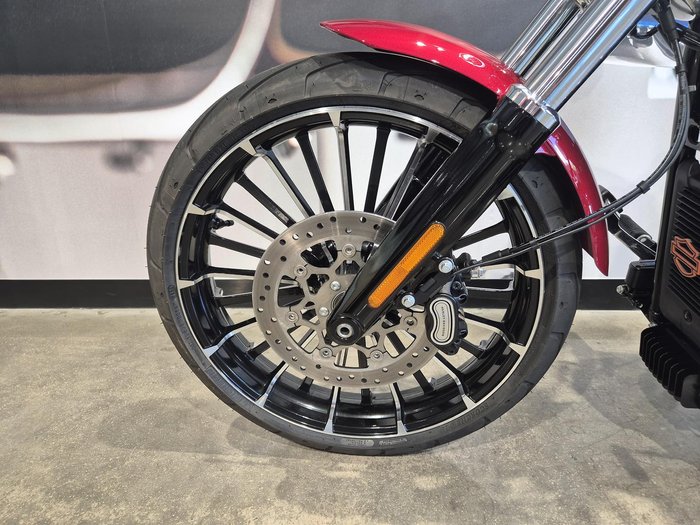 2025 Harley-Davidson Breakout 117 (FXBR) Softail Red