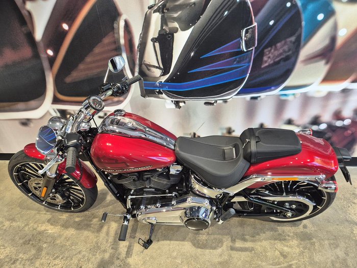 2025 Harley-Davidson Breakout 117 (FXBR) Softail Red