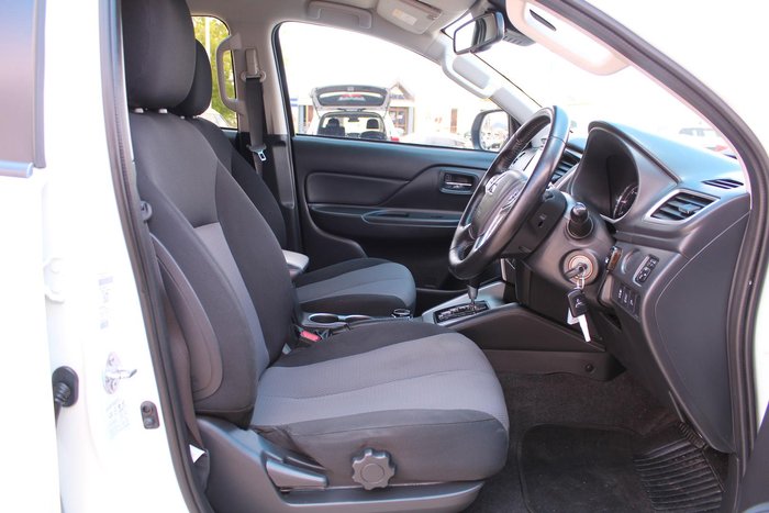 2021 Mitsubishi Triton GLX