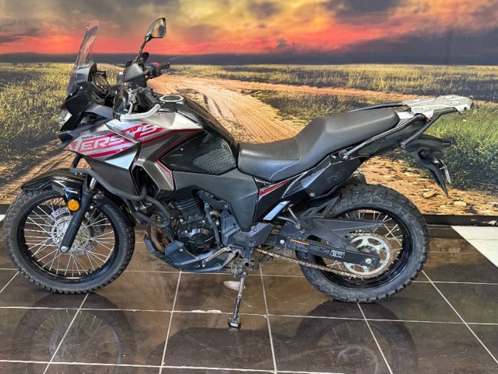 2020 Kawasaki VERSYS-X 300 SILVER