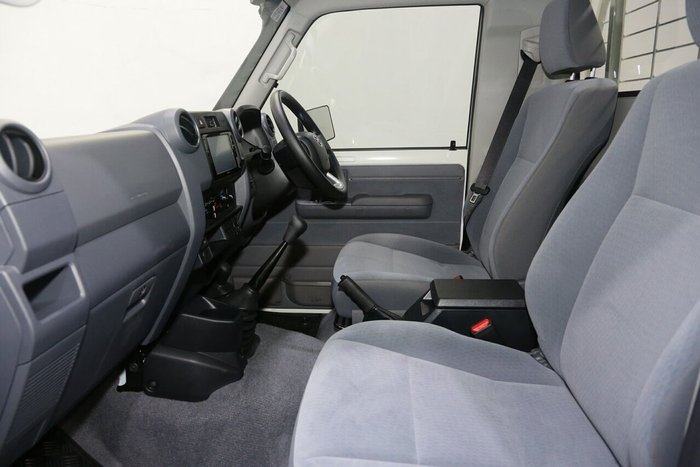 2025 Toyota Landcruiser GXL