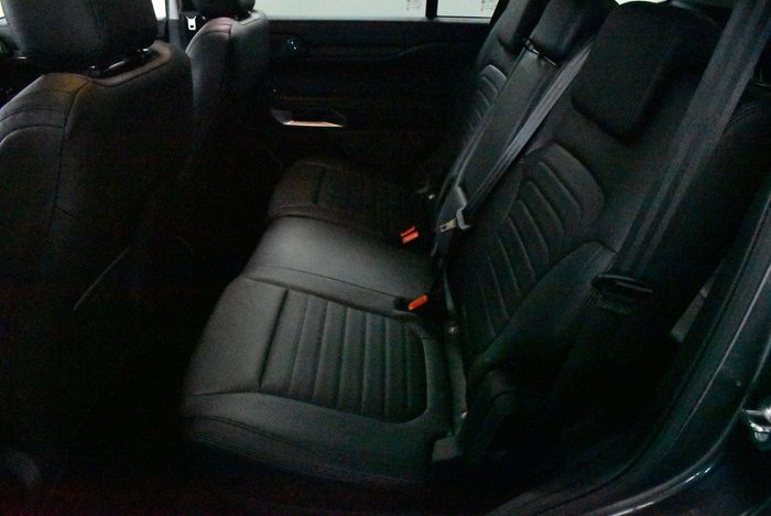 2025 Ford Everest Sport