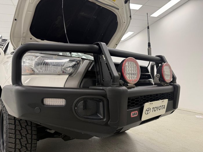 2021 Toyota Hilux SR GUN126R 4X4 Dual Range Glacier White