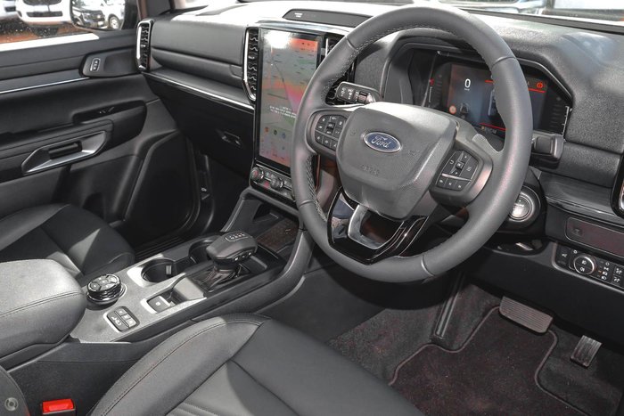 2025 Ford Everest Trend