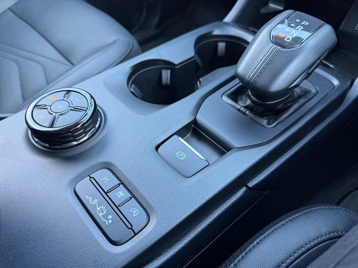 2025 Ford Everest Trend