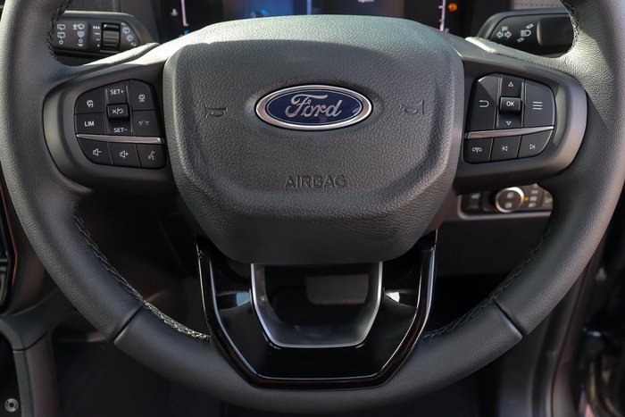 2025 Ford Everest Trend