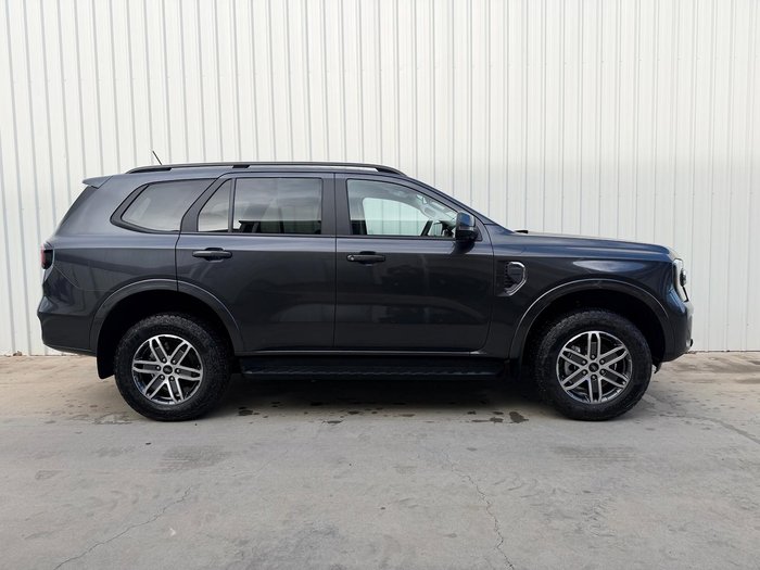 2025 Ford Everest Trend