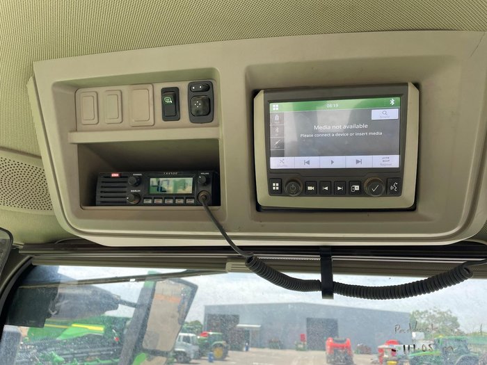 2022 John Deere 9R 590 Green