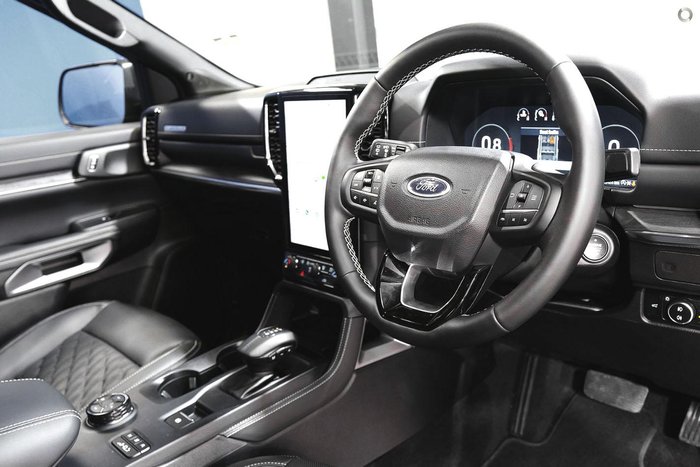 2025 Ford Everest Platinum