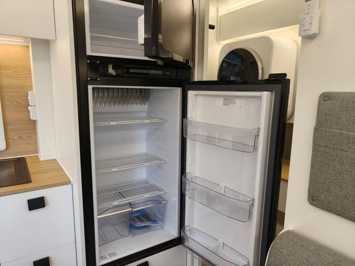 2025 New Age Caravans Manta Ray 15' Escape Mr15e