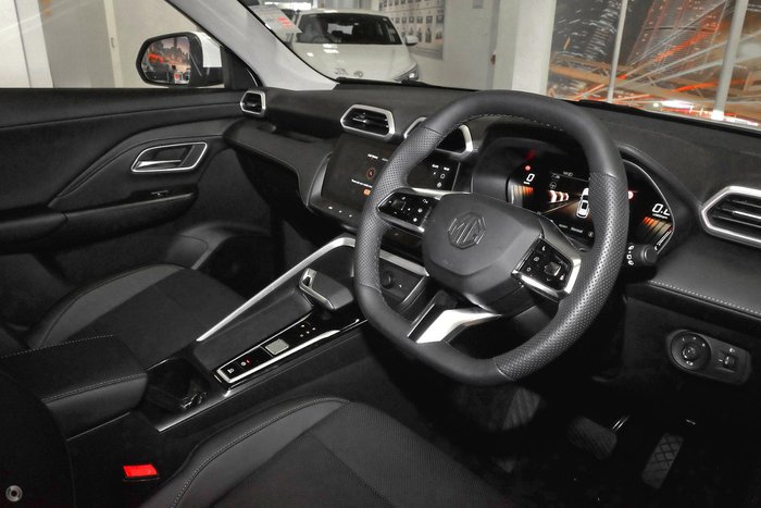 2025 MG ZS Essence Hybrid+ ZS32 MY25 Sloane Silver