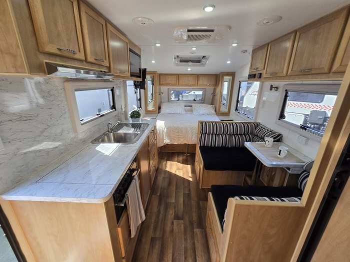 2015 Billabong Caravans Grove