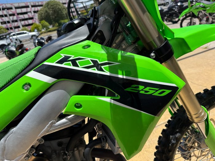 2023 Kawasaki KX250X LIME GREEN