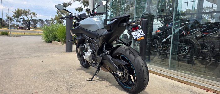 2025 CFMOTO 2025 CF MOTO 675CC 675NK ABS Aerolite Grey