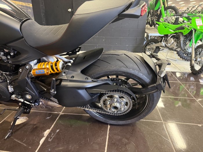 2021 Ducati DIAVEL 1260 S RED BLACK