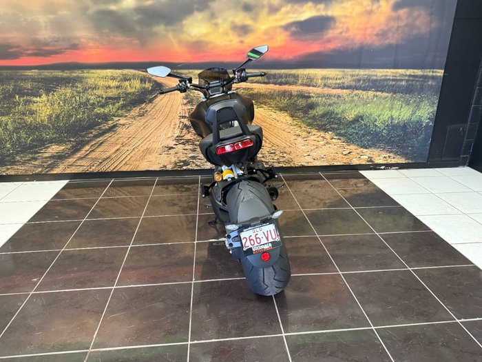 2021 Ducati DIAVEL 1260 S RED BLACK