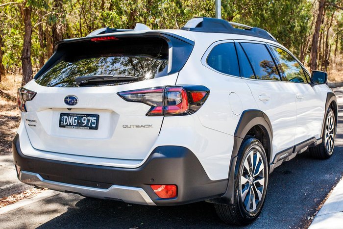 2024 Subaru Outback AWD Touring