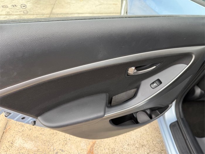 2012 HYUNDAI i30 ACTIVE 1.6 CRDi