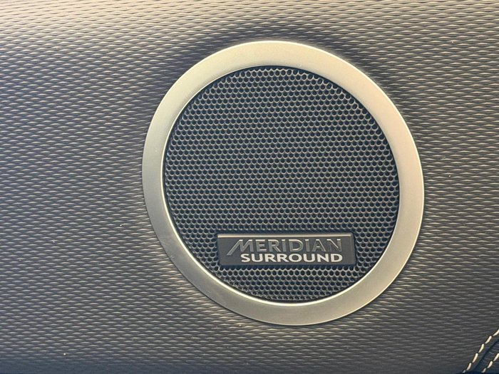 2025 Land Rover Discovery D350 Dynamic HSE