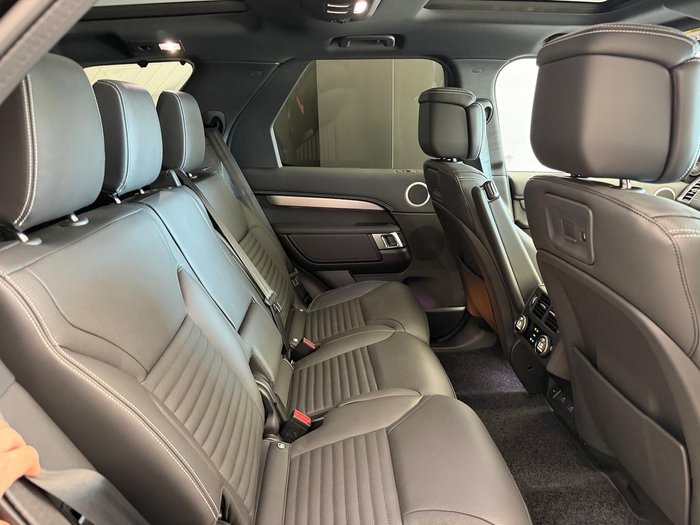 2025 Land Rover Discovery D350 Dynamic HSE