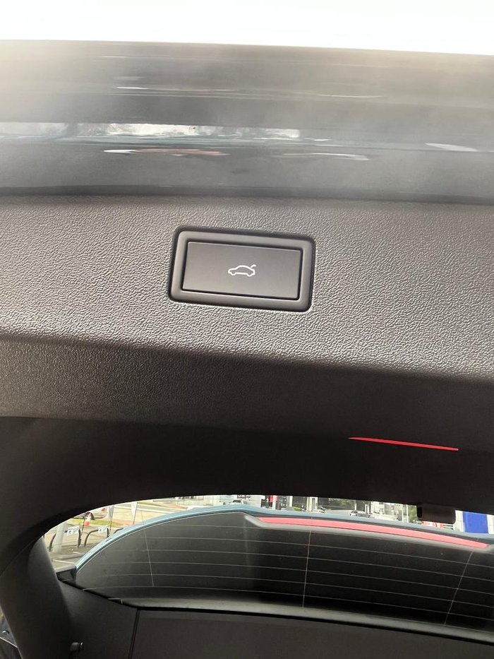 2025 Volkswagen Tiguan 150TSI R-Line