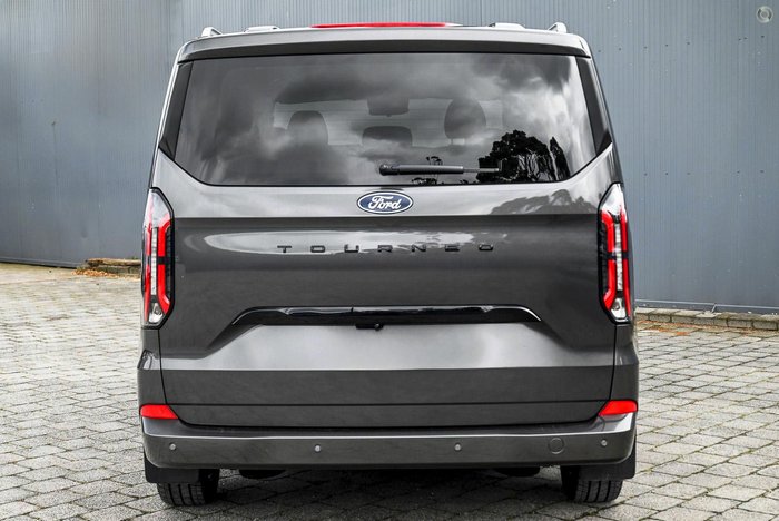 2025 Ford Tourneo Titanium X
