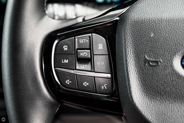 2025 Ford Tourneo Titanium X