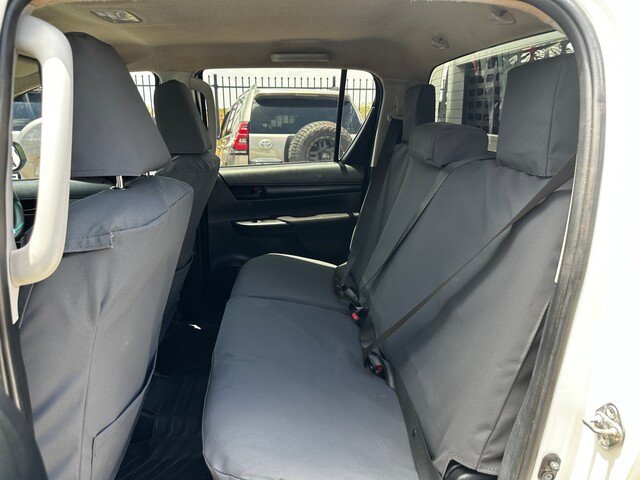 2021 Toyota Hilux HILUX 4x4 2.8L DSL D/C/C 6AT SR 2L71010 001