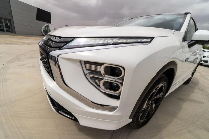 2022 Mitsubishi Eclipse Cross PHEV Exceed