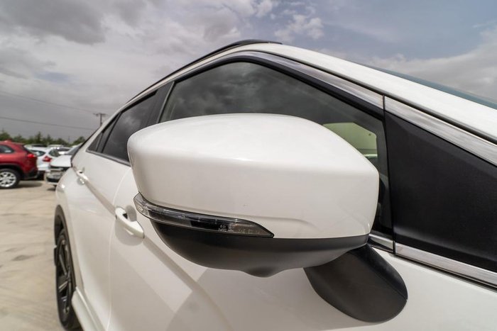 2022 Mitsubishi Eclipse Cross PHEV Exceed