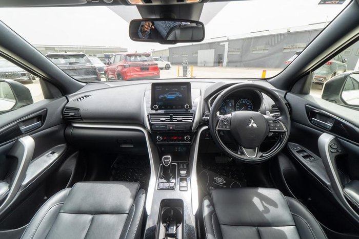 2022 Mitsubishi Eclipse Cross PHEV Exceed