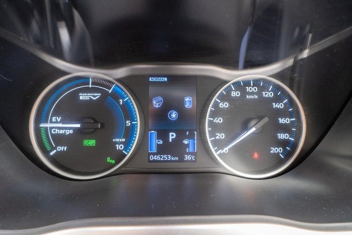 2022 Mitsubishi Eclipse Cross PHEV Exceed