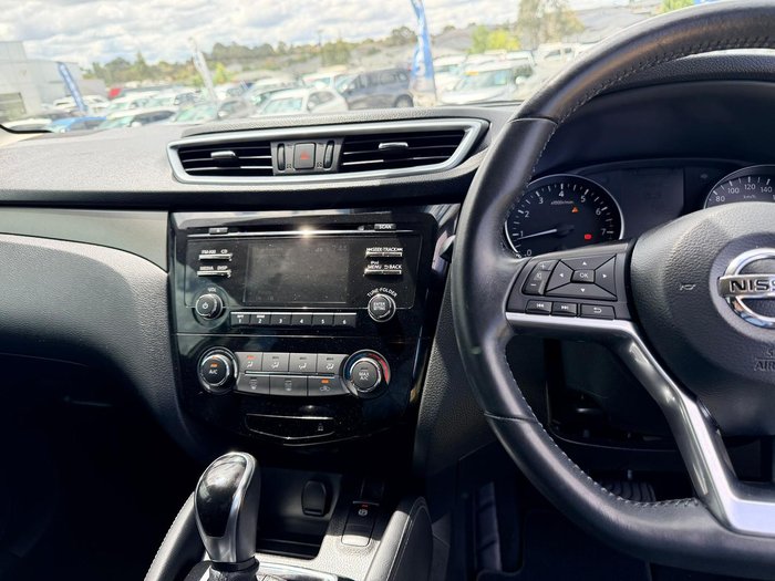 2018 Nissan QASHQAI ST