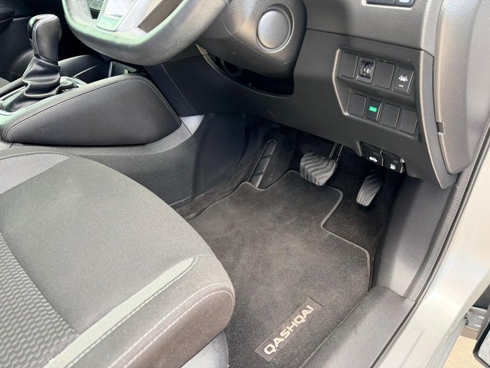 2018 Nissan QASHQAI ST