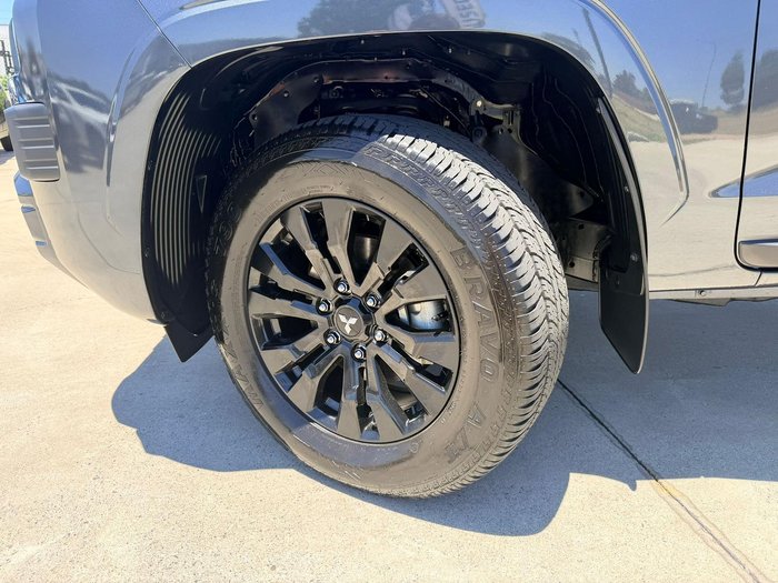 2025 Mitsubishi Triton GLX-R