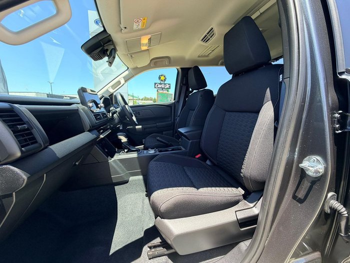 2025 Mitsubishi Triton GLX-R