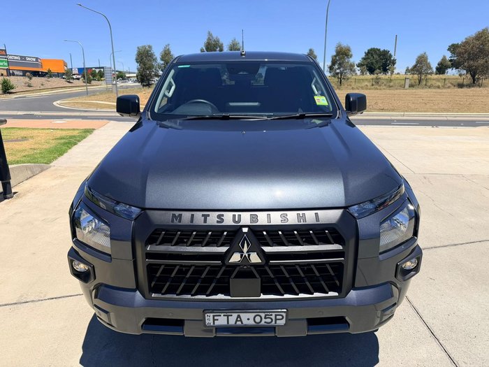 2025 Mitsubishi Triton GLX-R