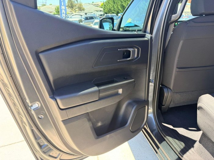 2025 Mitsubishi Triton GLX-R