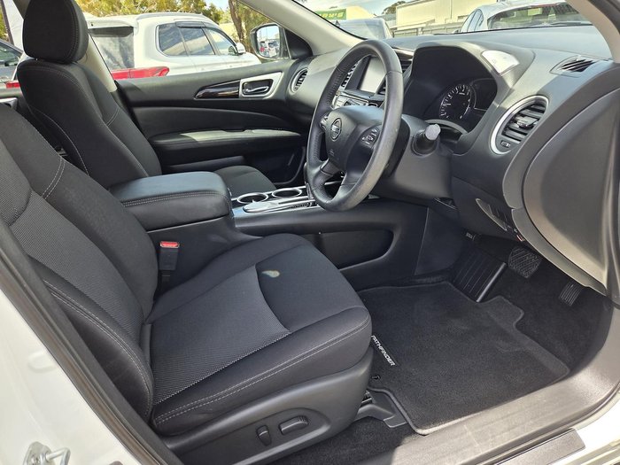 2018 Nissan Pathfinder ST