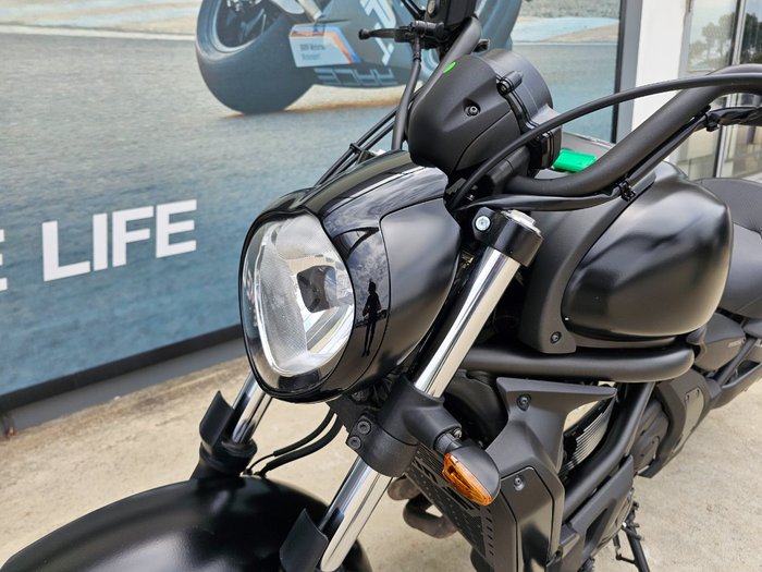 2022 Kawasaki VULCAN S Black