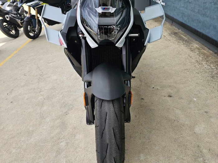 2024 BMW Motorrad S 1000 R M-SPORT White