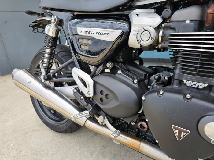 2019 Triumph SPEED TWIN Silver