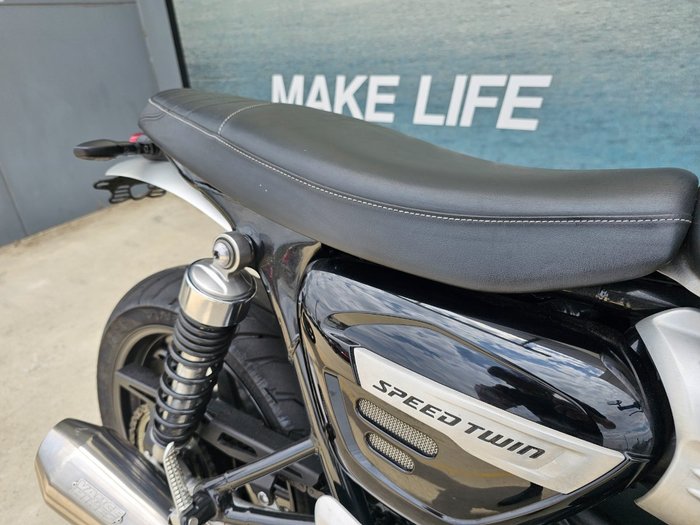 2019 Triumph SPEED TWIN Silver