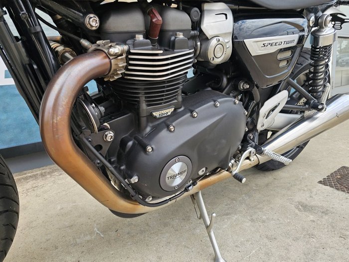 2019 Triumph SPEED TWIN Silver