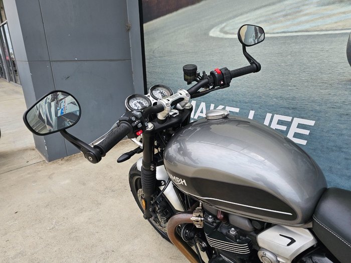 2019 Triumph SPEED TWIN Silver