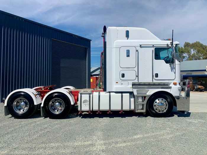 2017 Kenworth K200 Big Cab 130T Gcm (Recent Engine Rebuild) with PTO & Hydraulics White
