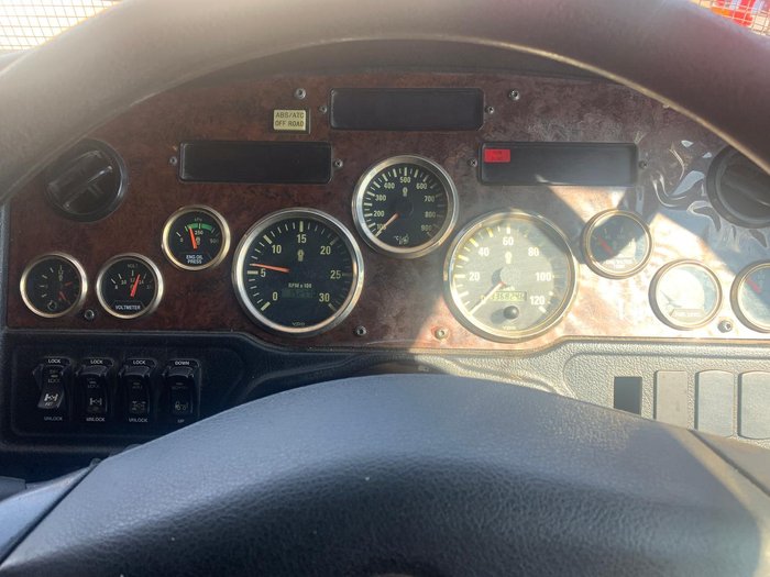 2017 Kenworth K200 Big Cab 130T Gcm (Recent Engine Rebuild) with PTO & Hydraulics White