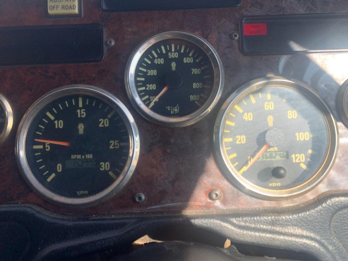 2017 Kenworth K200 Big Cab 130T Gcm (Recent Engine Rebuild) with PTO & Hydraulics White