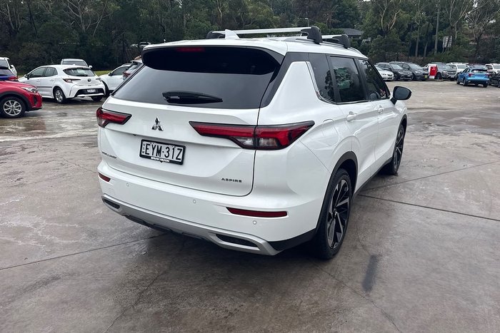 2023 Mitsubishi Outlander Aspire